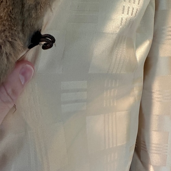 Vintage Faux Fur Cape with pockets One Size - Picture 3 of 8